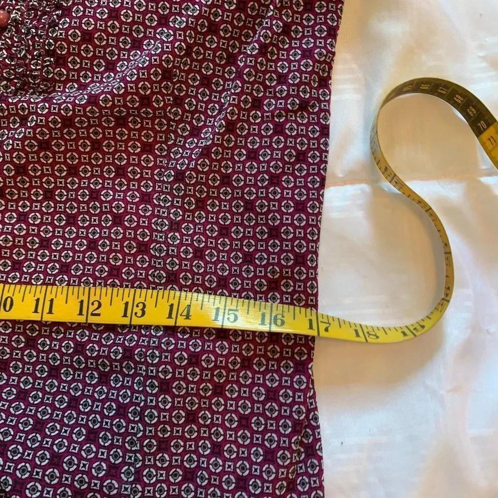 Pretty maroon Blouse, Size XL fits M - Picture 9 of 12